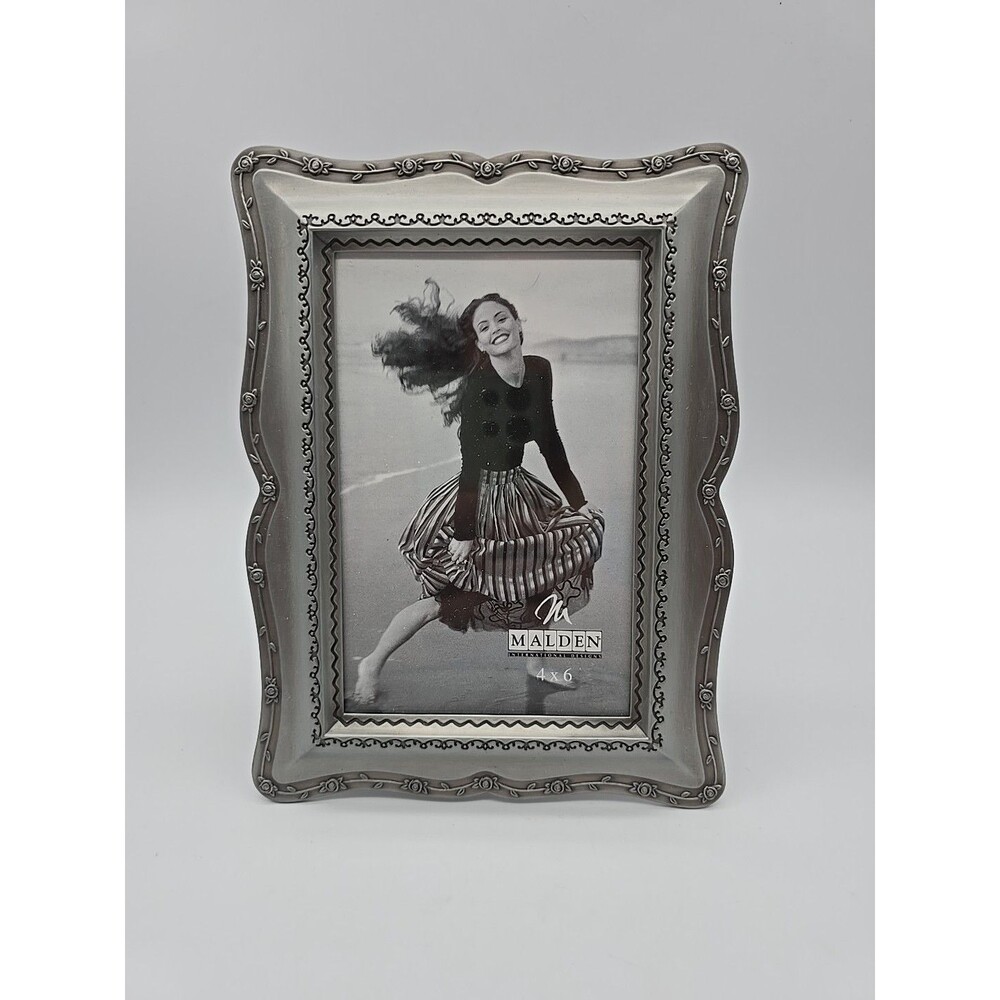Malden International Design Metal Ornate Frame Rosebuds